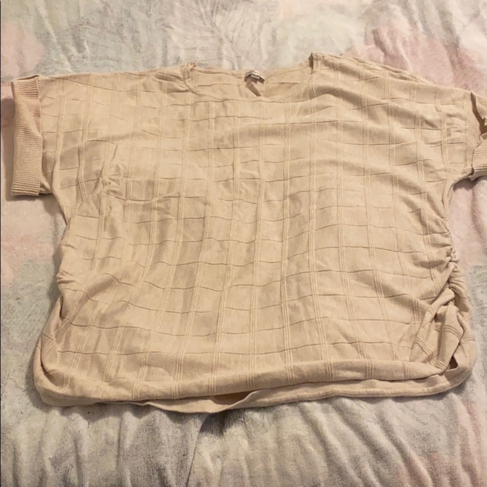 Tan short sleeve shirt from avenue